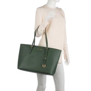 Michael Kors Medium Jet Set travel tote